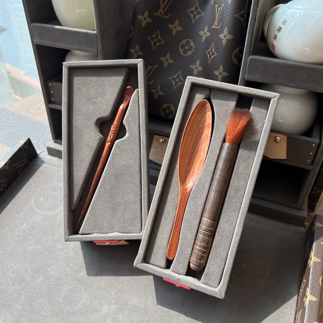路易威登 Louis Vuitton 高定典藏名品高定成衣时装外套连衣裙衬衫T恤 #F9D64392 9