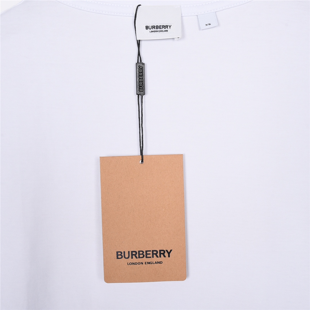 上新170 Burberry巴宝莉23ss兔年限定Tb格纹耳朵兔印花短袖