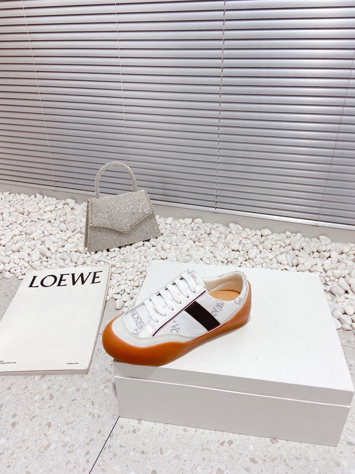 JW Anderson 2023SS Recreational Series: Innovative Design with High-Quality Materials and Original Details - 图片 6