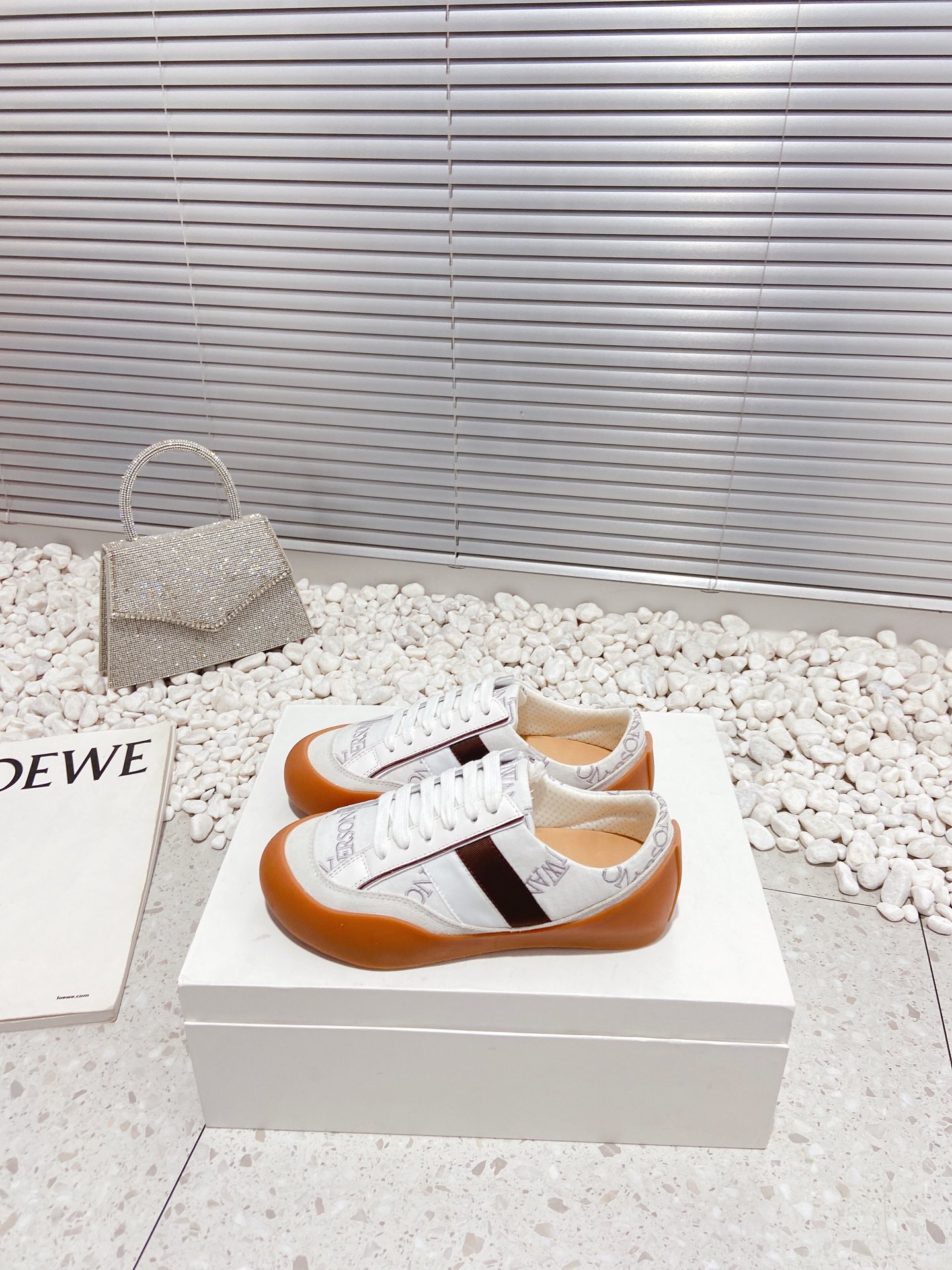 JW Anderson 2023SS Recreational Series: Innovative Design with High-Quality Materials and Original Details - 图片 4