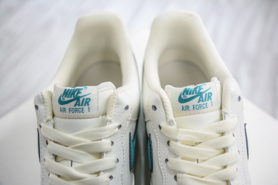 Air Force 1 '07 Low 机甲白绿 KK1256-659