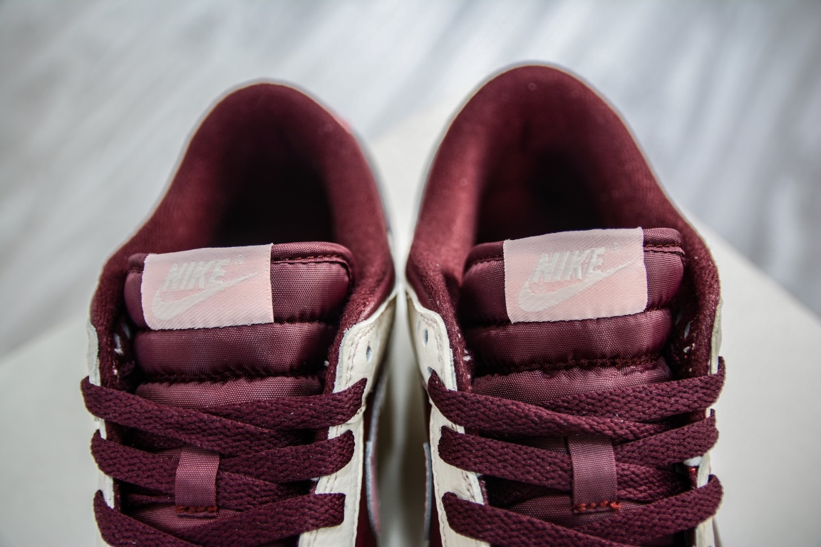 原装 Nike Dunk Low ”Night Maroon and Medium Soft Pink” 酒红 DR9705-100