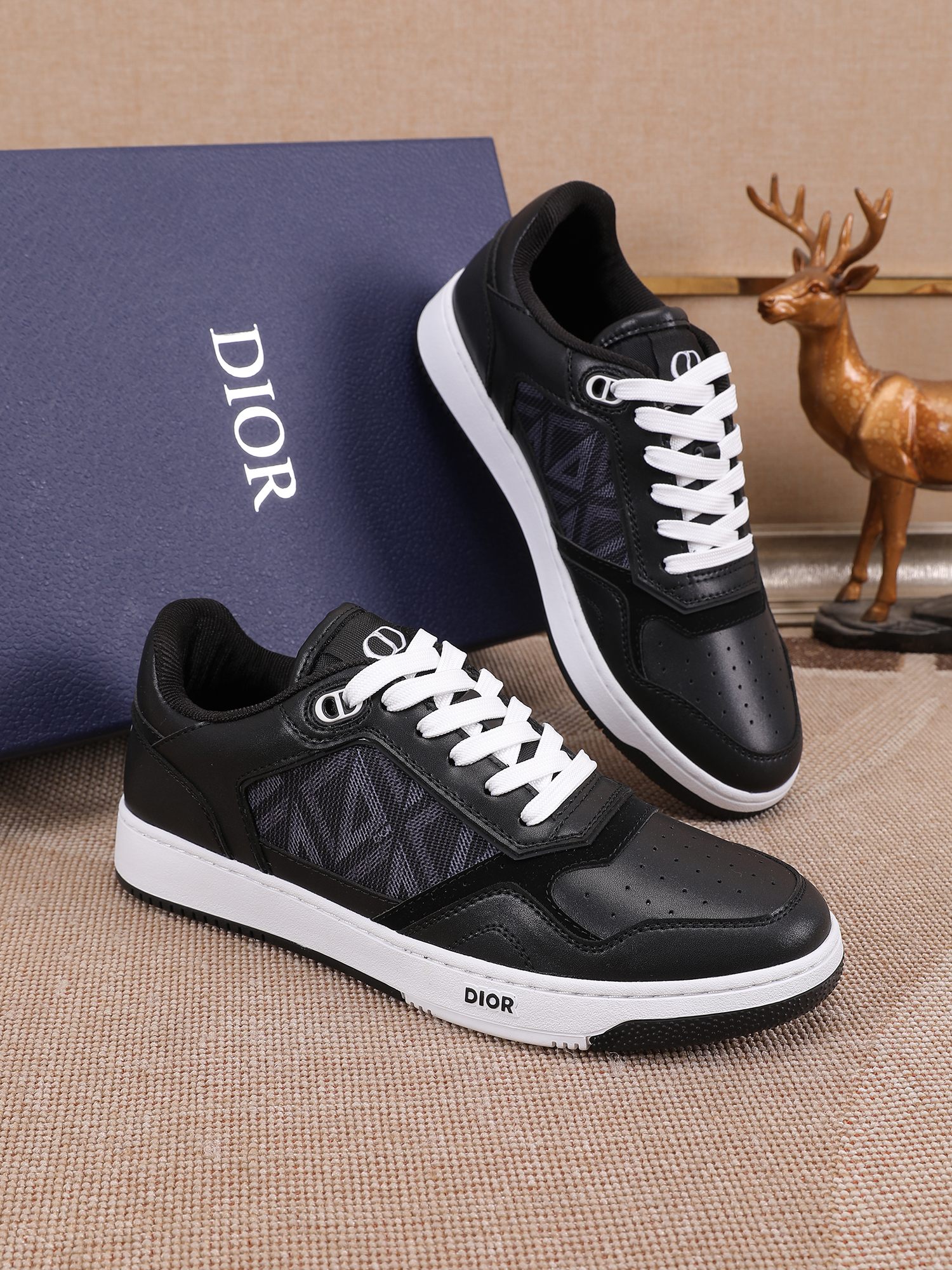 Dior Low-Top Sneakers in Black Leather with Oblique Print Laces, Size 38-44 5 a1678344200639 6857