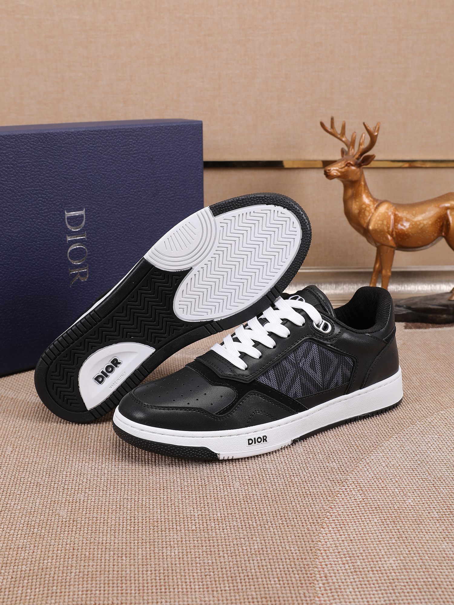 Dior Low-Top Sneakers in Black Leather with Oblique Print Laces, Size 38-44 6 a1678344200803 0174
