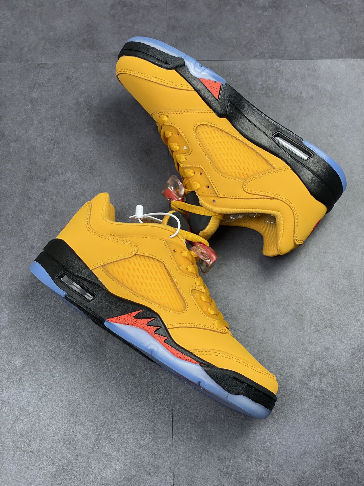 210 Air Jordan 5 low 低帮乔丹5 DA8016-700