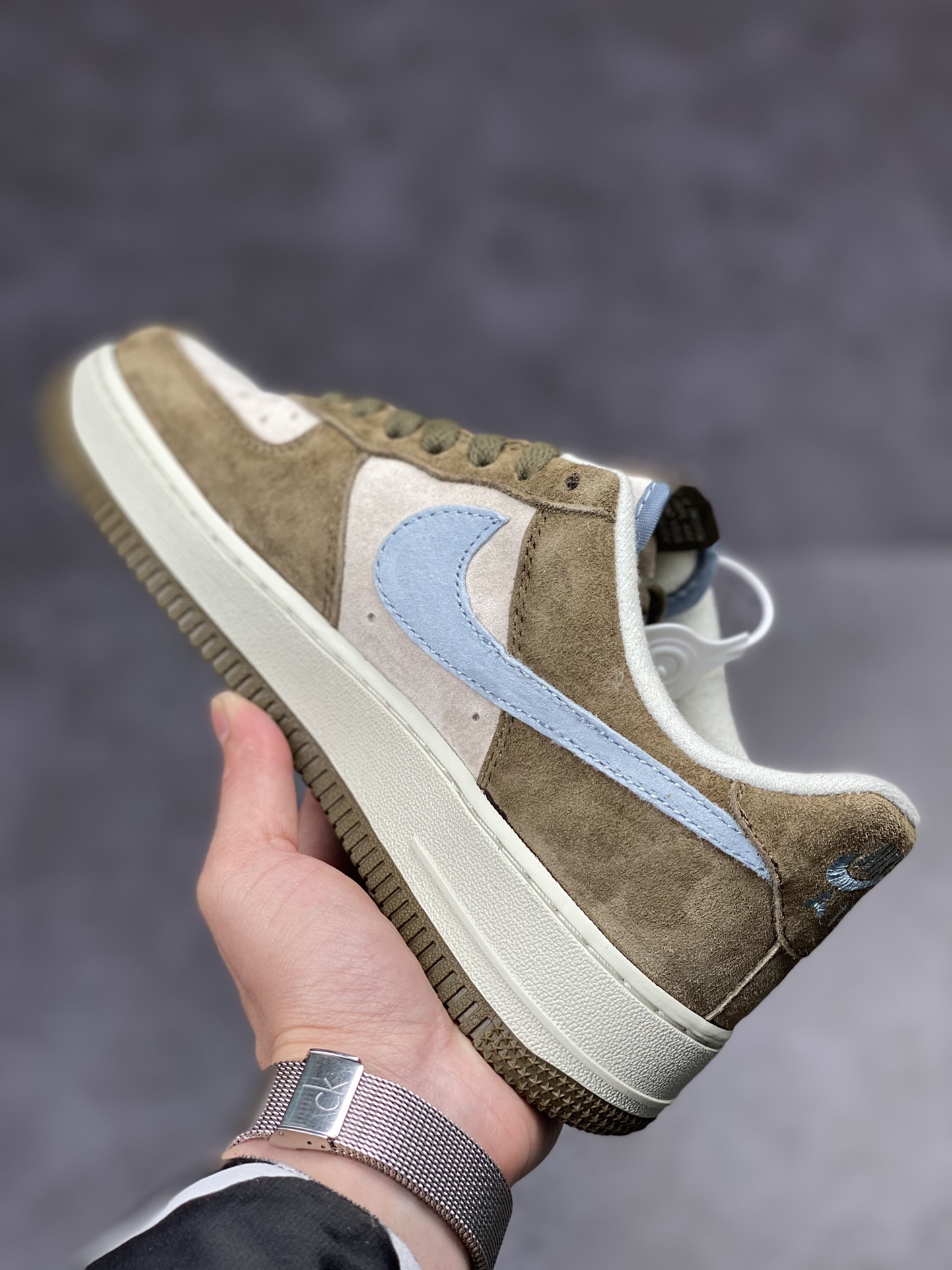 240 Nike Air Force 1 Low 07 青苔绿麂皮 ZB2121-101