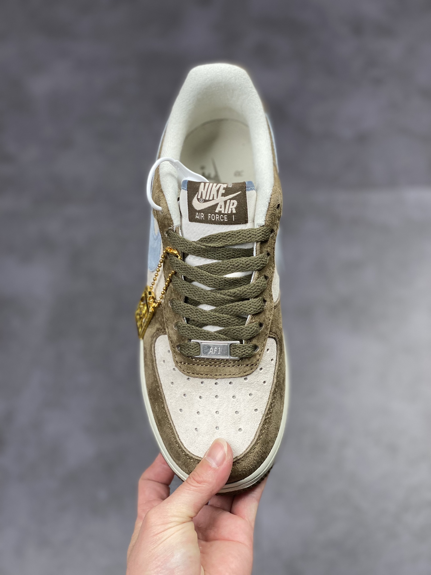 240 Nike Air Force 1 Low 07 青苔绿麂皮 ZB2121-101