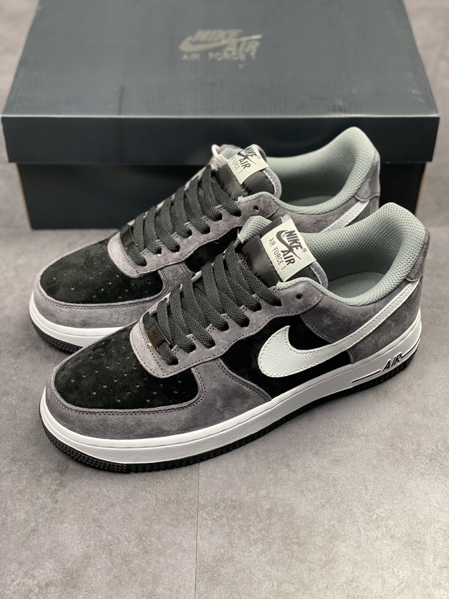 250 Nike Air Force 1 Low 07 白黑灰翻毛 NT9966-336