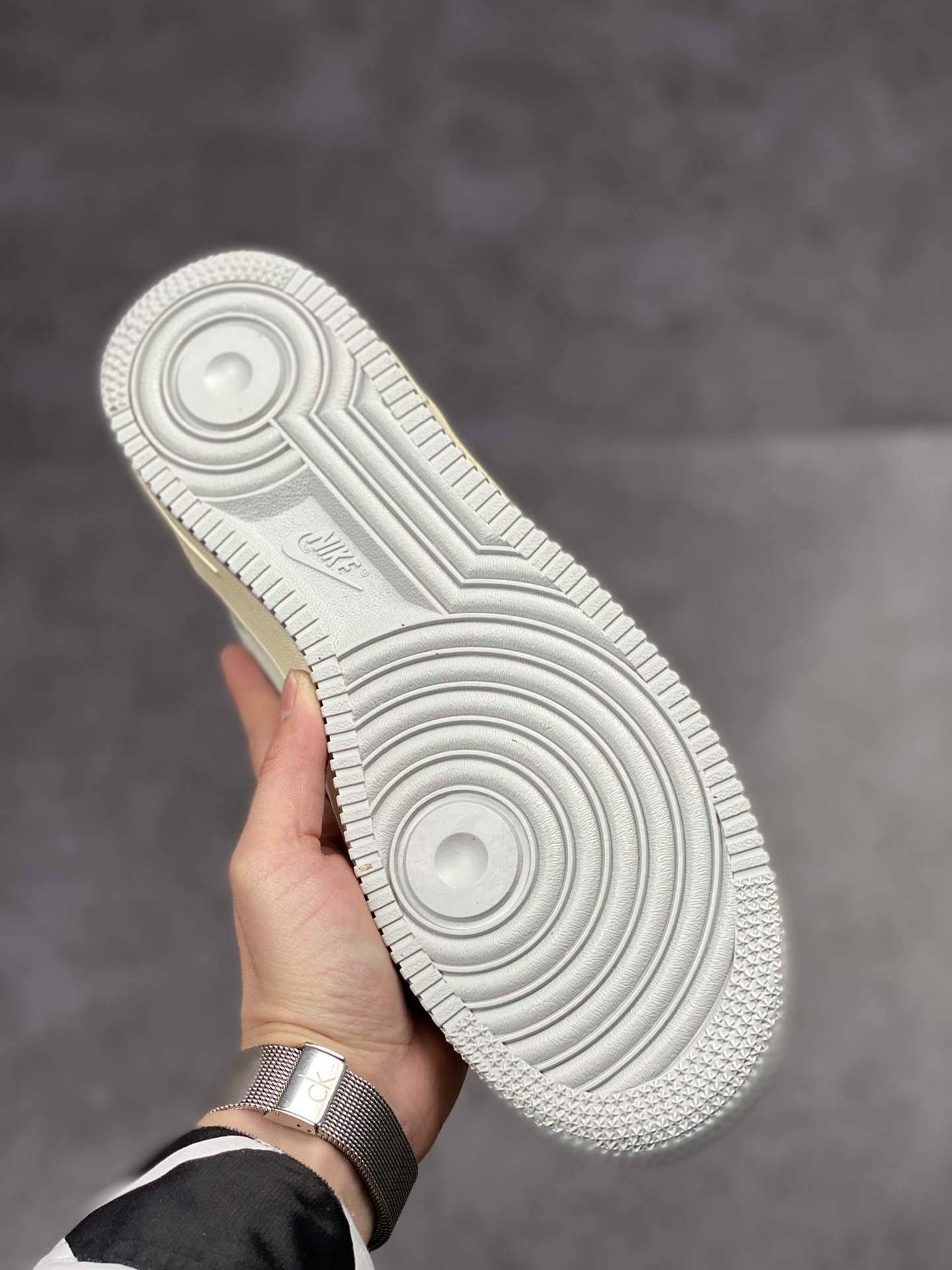 250 Nike Air Force 1 Low 07 浅绿麂皮 DE0099-003