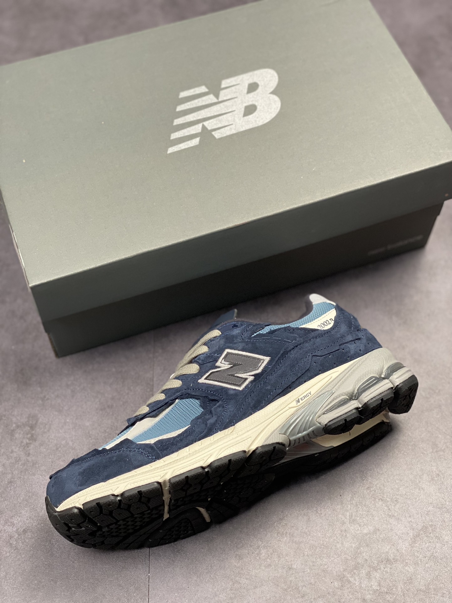 New Balance 2002R Refined Future Navy Blue M2002RDF