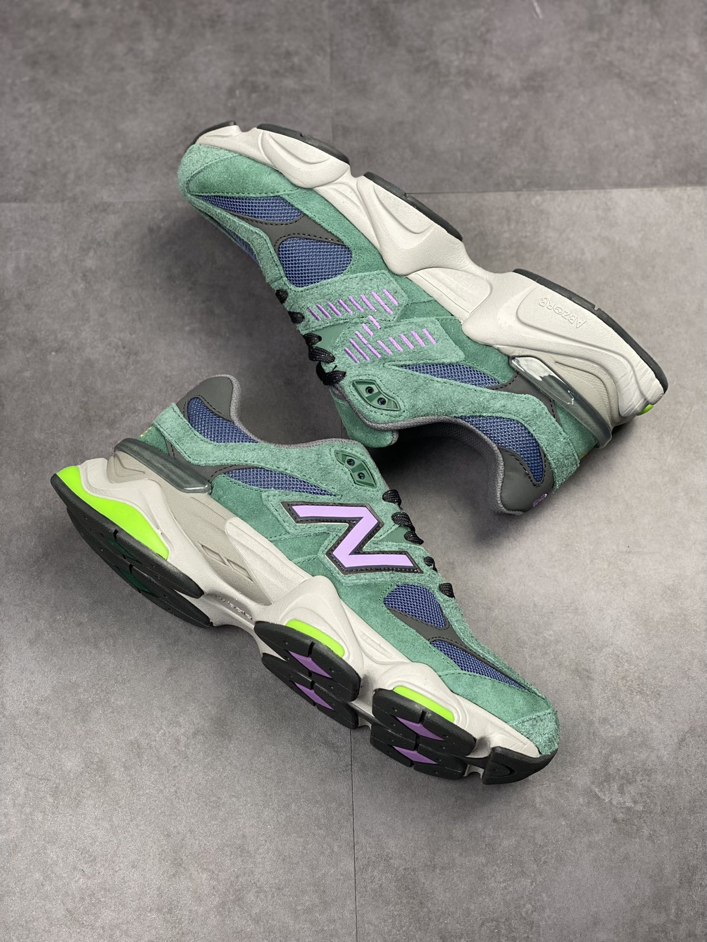 Joe Freshgoods x New Balance version NB9060 joint model U9060GRE