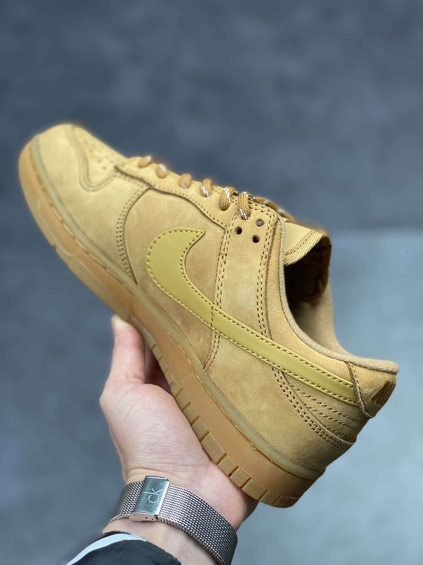 240 Nike SB Dunk Low RETRO 经典麂皮小麦 CJ9179-200