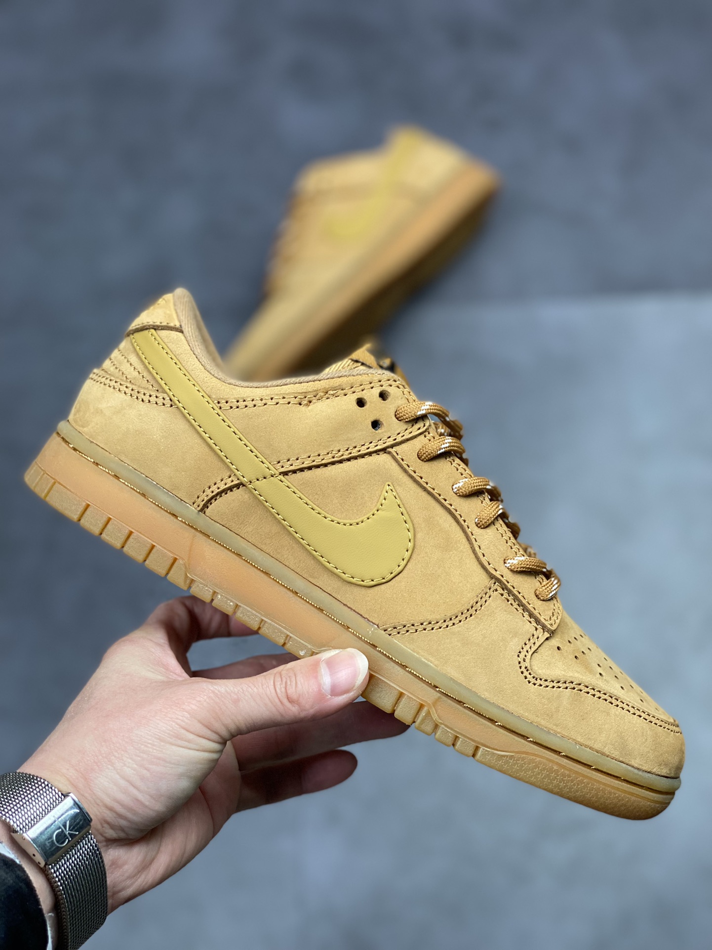 240 Nike SB Dunk Low RETRO 经典麂皮小麦 CJ9179-200