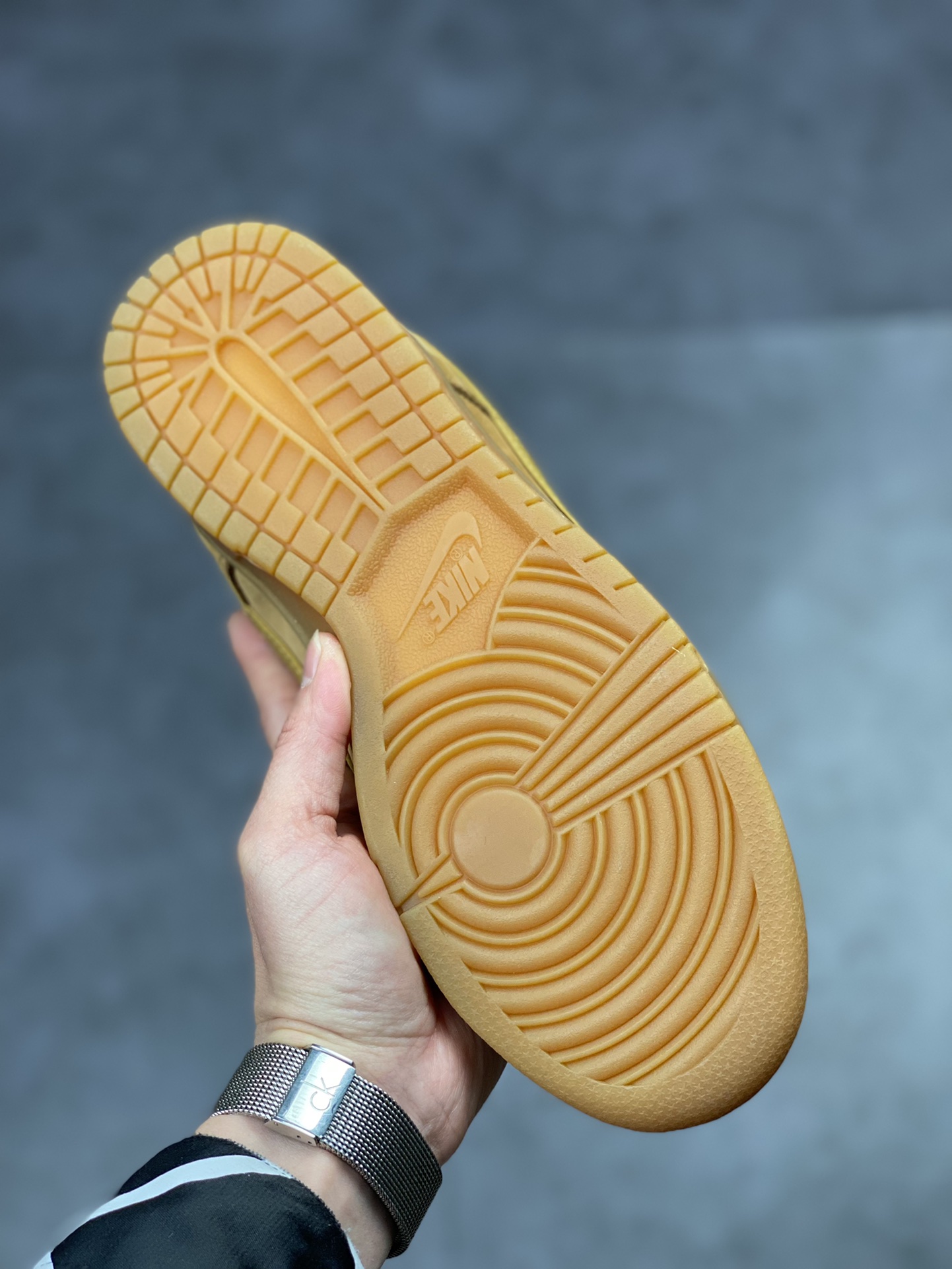 240 Nike SB Dunk Low RETRO 经典麂皮小麦 CJ9179-200