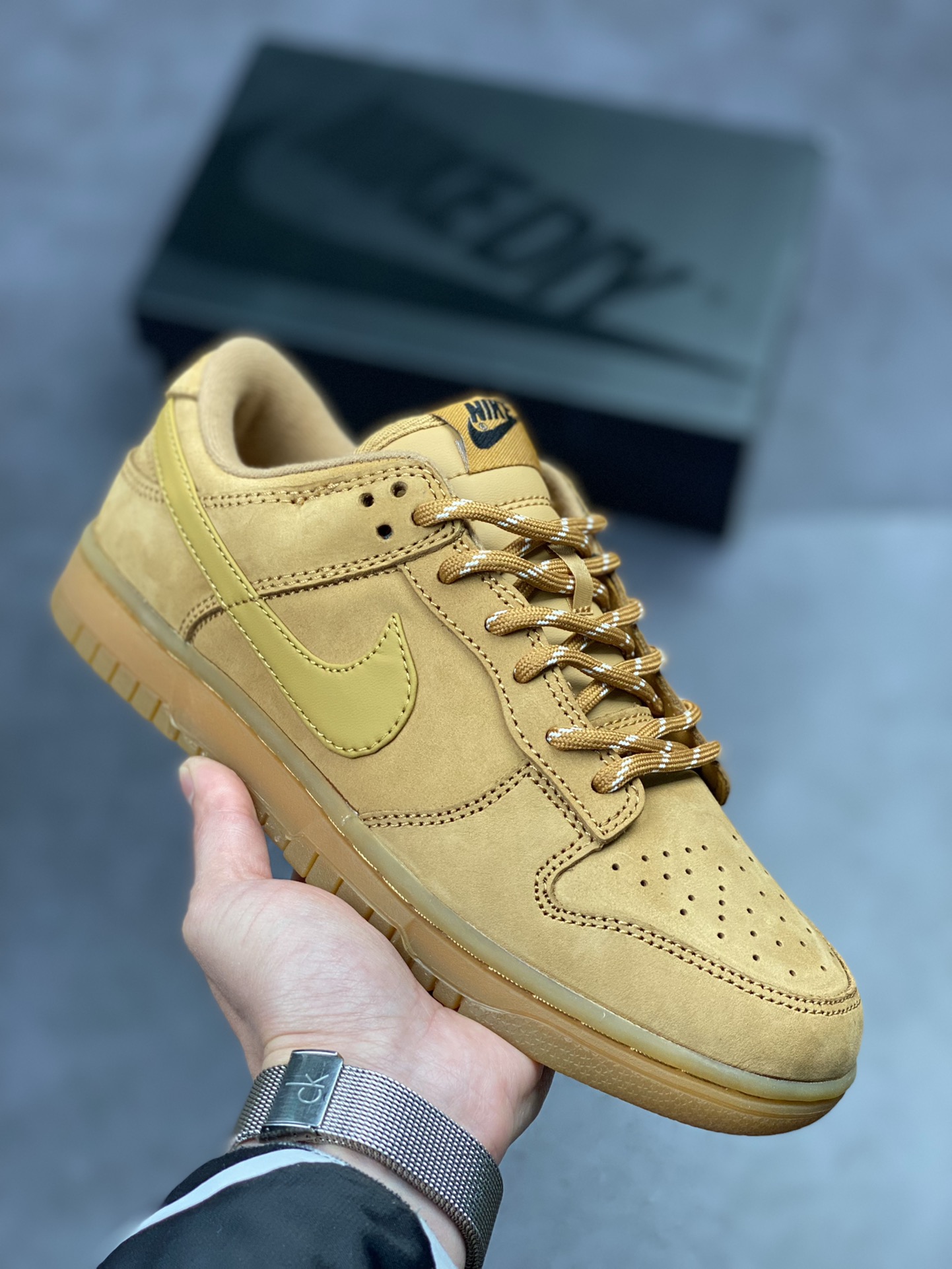 240 Nike SB Dunk Low RETRO 经典麂皮小麦 CJ9179-200