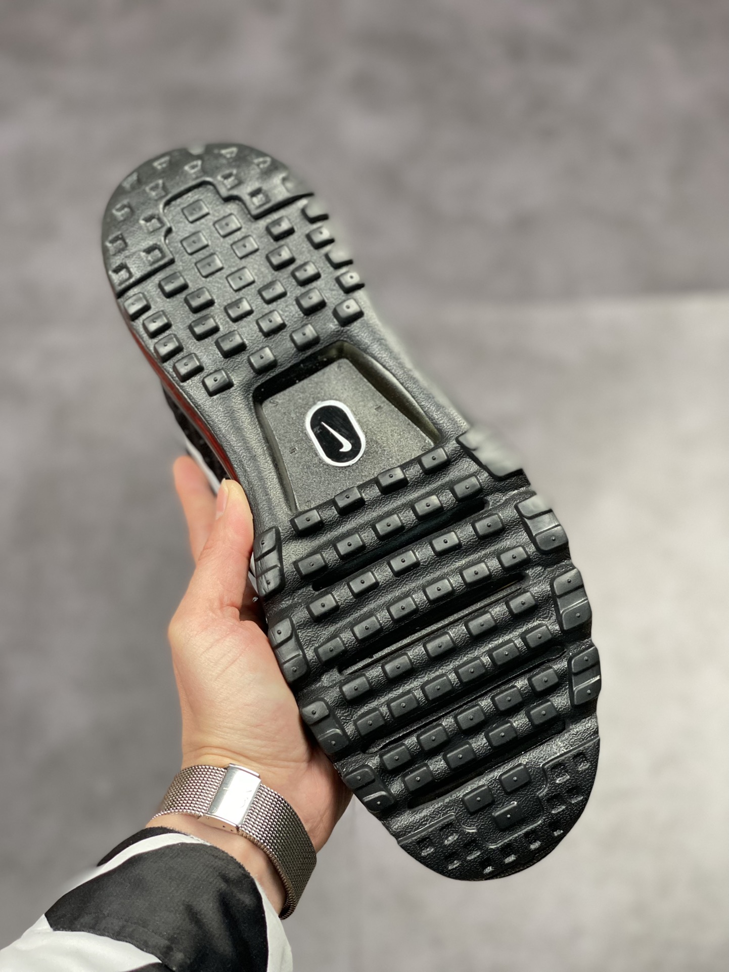 180 Nike Air Max 2017 全掌气垫鞋 849559-001