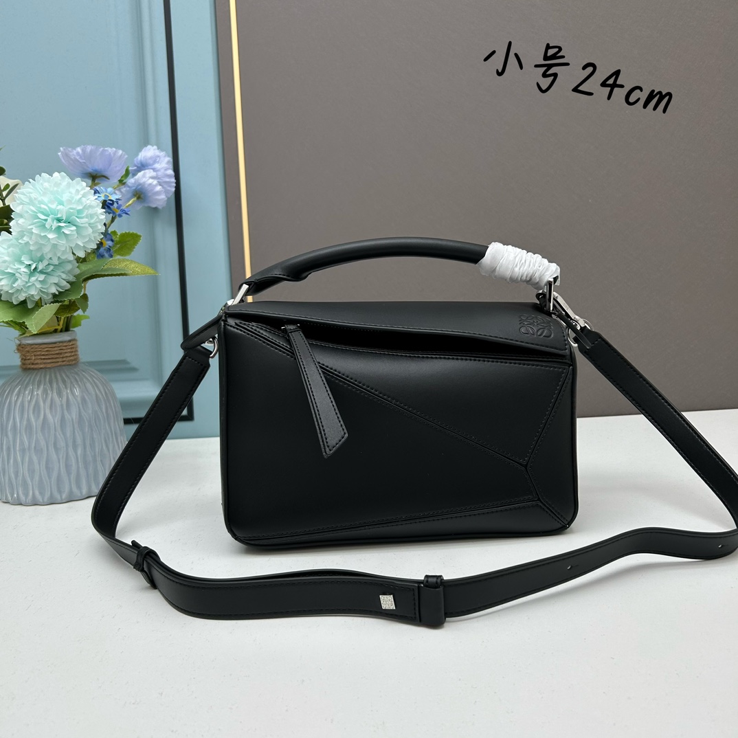 Cheap Replica Designer
 Loewe Puzzle Handbags Crossbody & Shoulder Bags Black Splicing Calfskin Cowhide Underarm