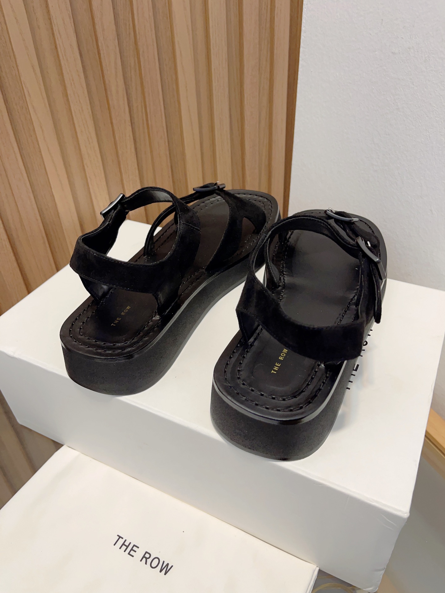 The Row Summer Retro Stylish Platform Sandals - Chic & Comfortable 7 i1678311370 6340 5