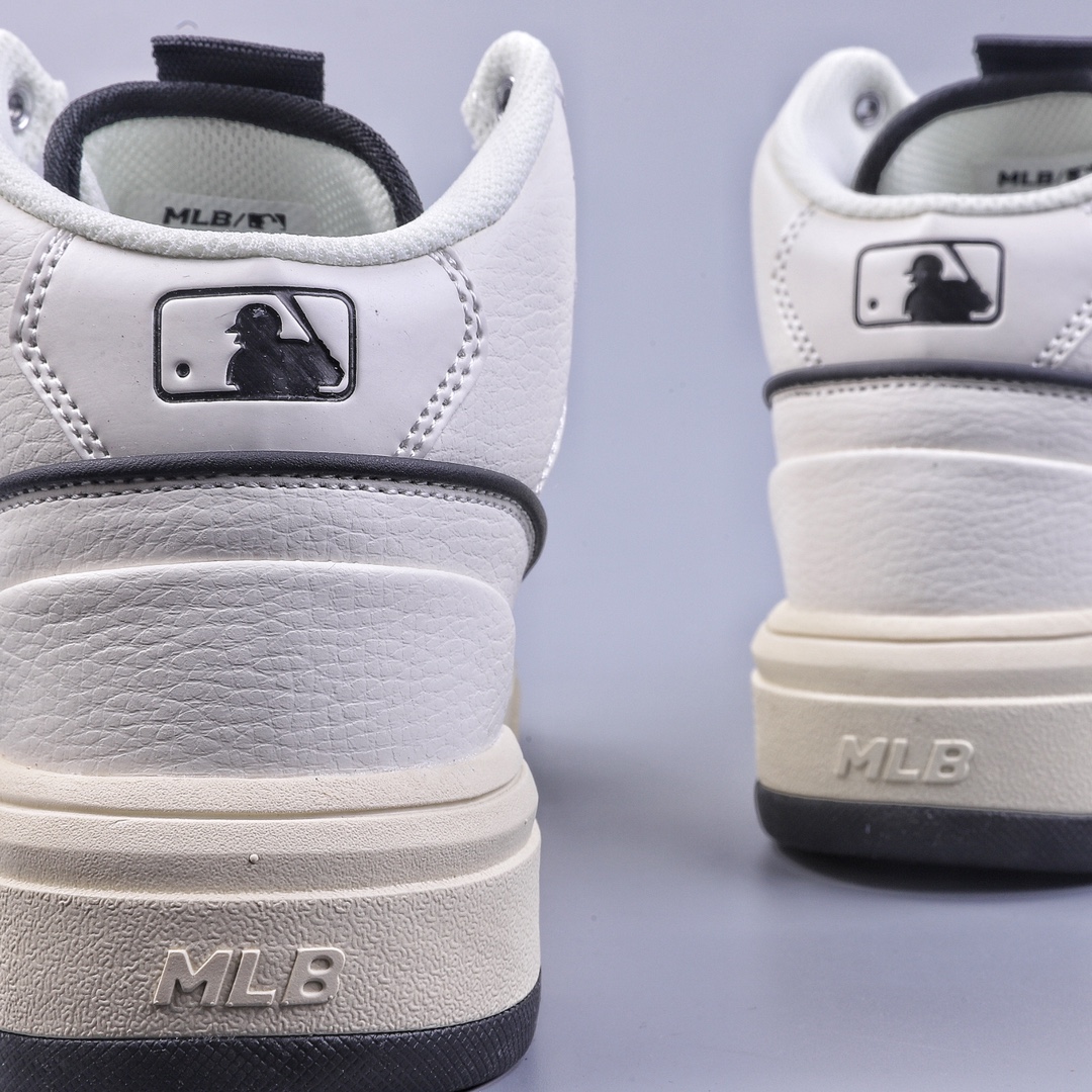 Co-operated with the NY American Football Yankees high-top lightweight height-increasing shoes MLB Chunky Liner New York Yankees senior shoe series