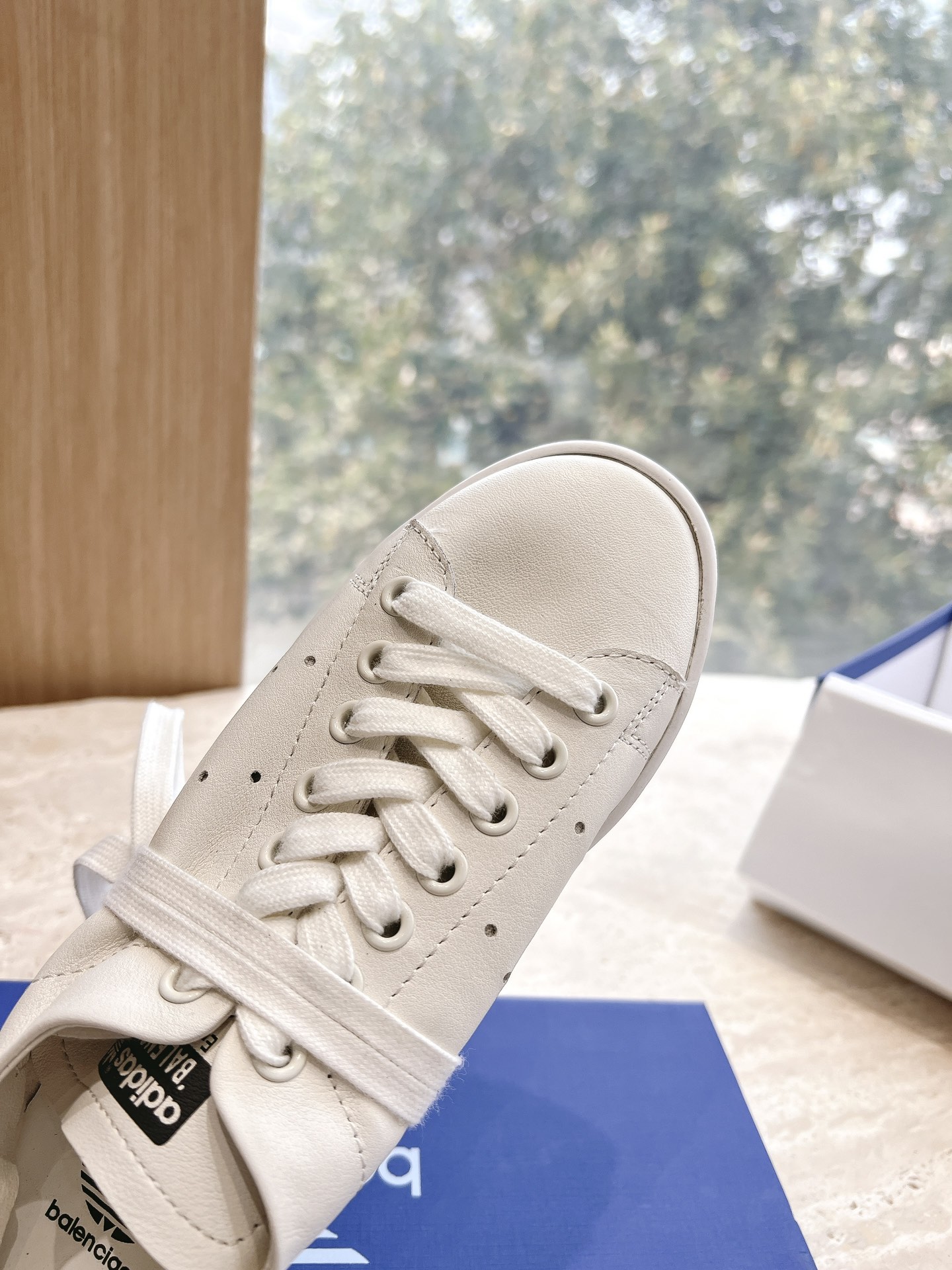 New Season Green Sheep’s Shoes: Retro Style with Gel Core and Bold Front - 图片 8