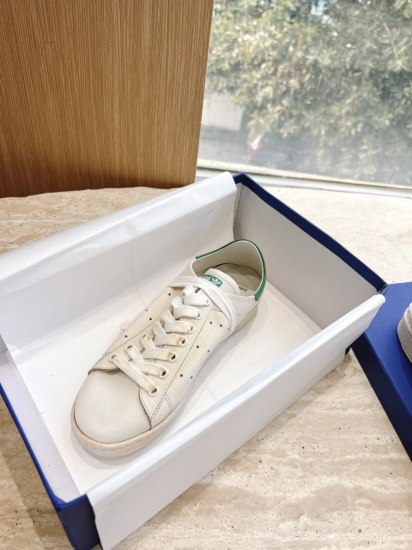 New Season Shoes: Retro Style, Green Sheep’s Face, Bold Design, Unisex Sizes - 图片 2