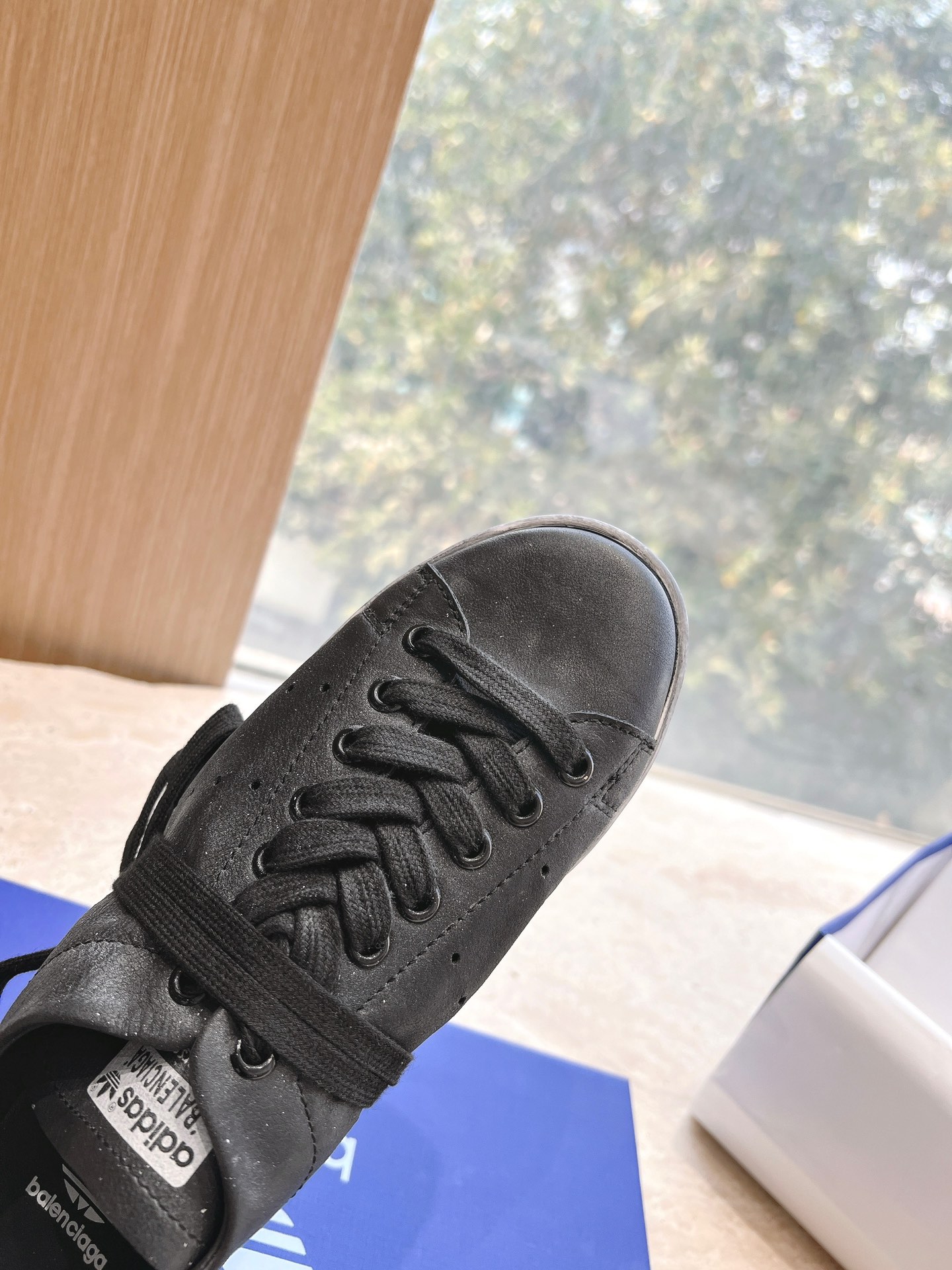 Retrospective Green Sheep Shoes: New Flat Style with Original Rubber Base - 图片 7