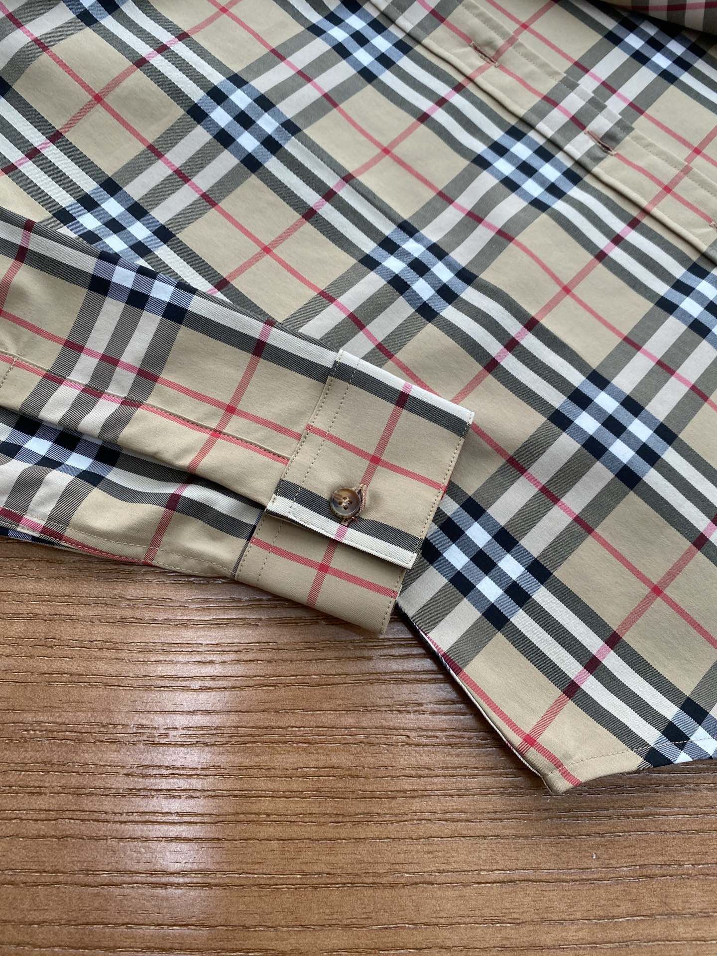 博柏利 Burberry 高定典藏名品高定成衣时装外套连衣裙衬衫T恤 #E1B6D19D 5