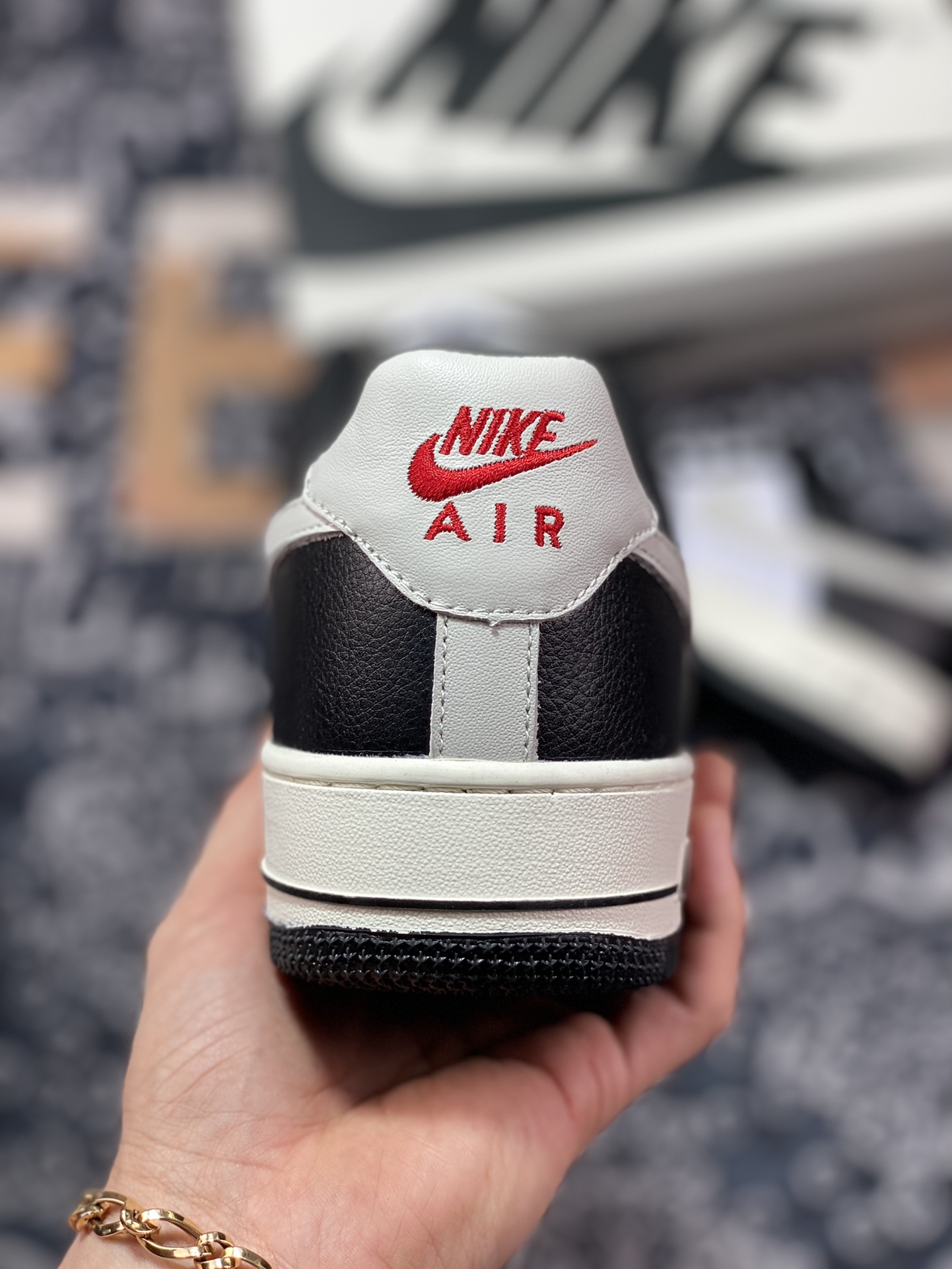 220 Nike By You Air Force 1'07 Low Retro SP空军一号板鞋“皮革黑白小旧金山”DE0099-001