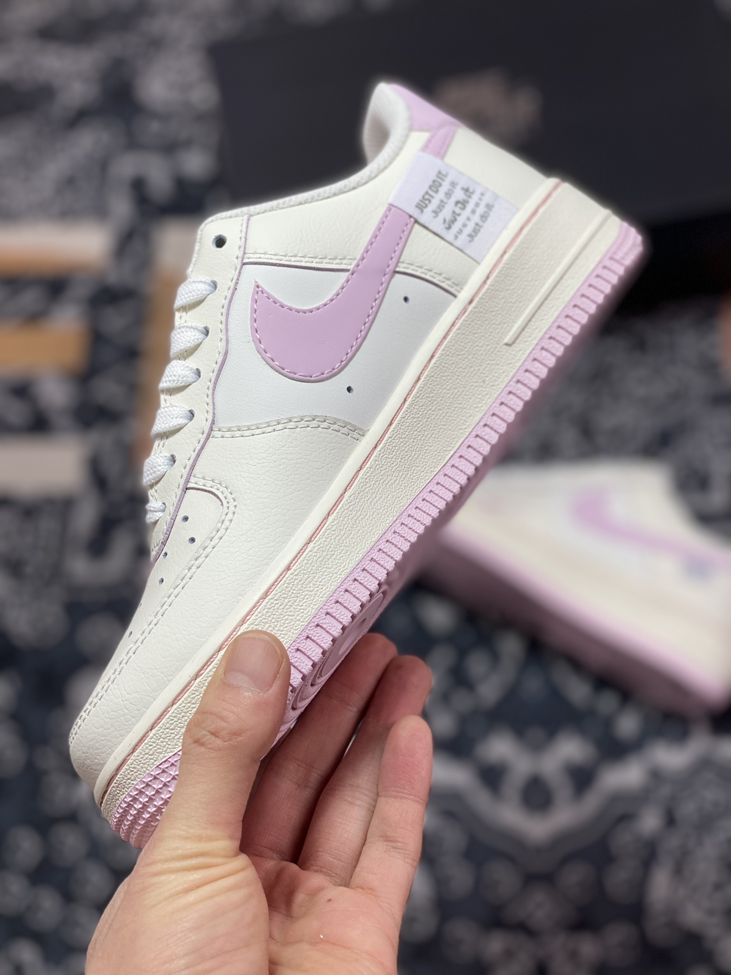 Nike Air Force 1 '07 Low QS ”Sail White/Pink Mini Swoosh” Air Force 1 ”Leather Off-White Light Pink Small Swoosh” FB1839-212