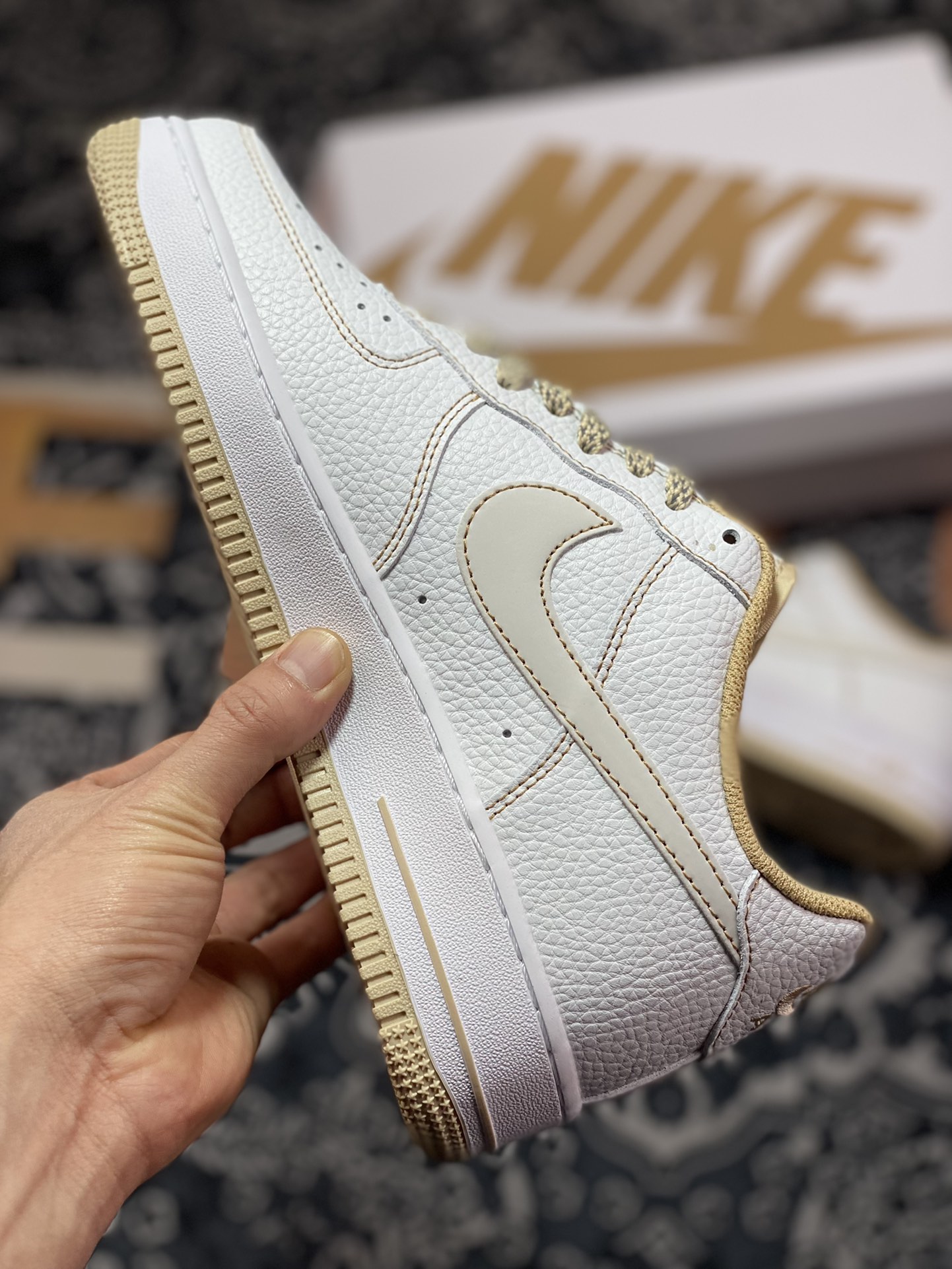 240 Nike Air Force 1 Low"MORE THAN____"空军一号低帮“白浅棕签名涂鸦”DF3266-053