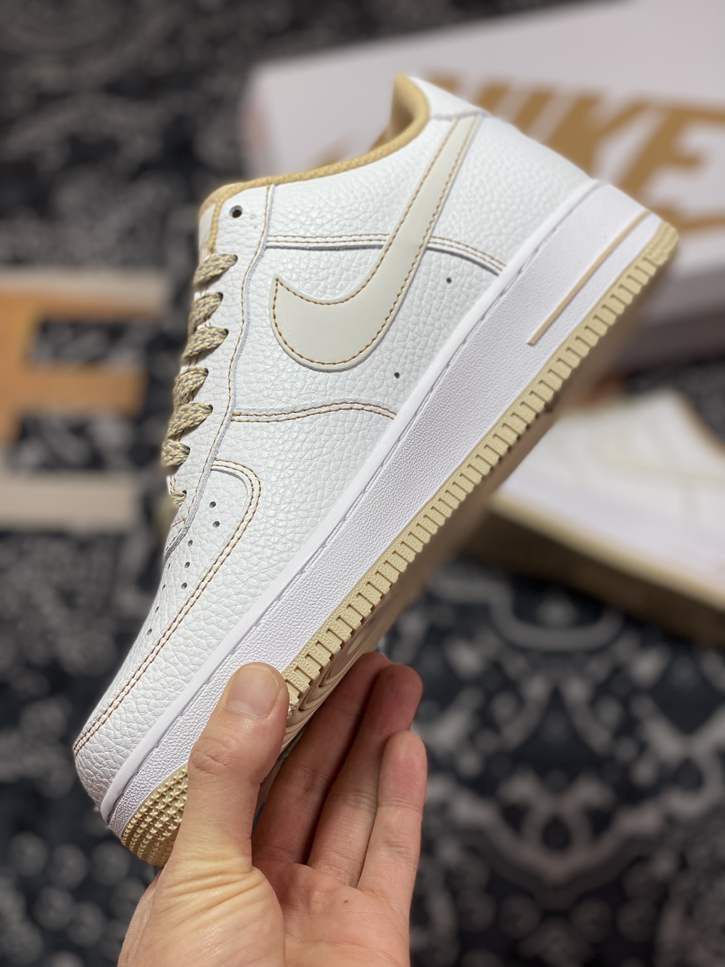 240 Nike Air Force 1 Low"MORE THAN____"空军一号低帮“白浅棕签名涂鸦”DF3266-053