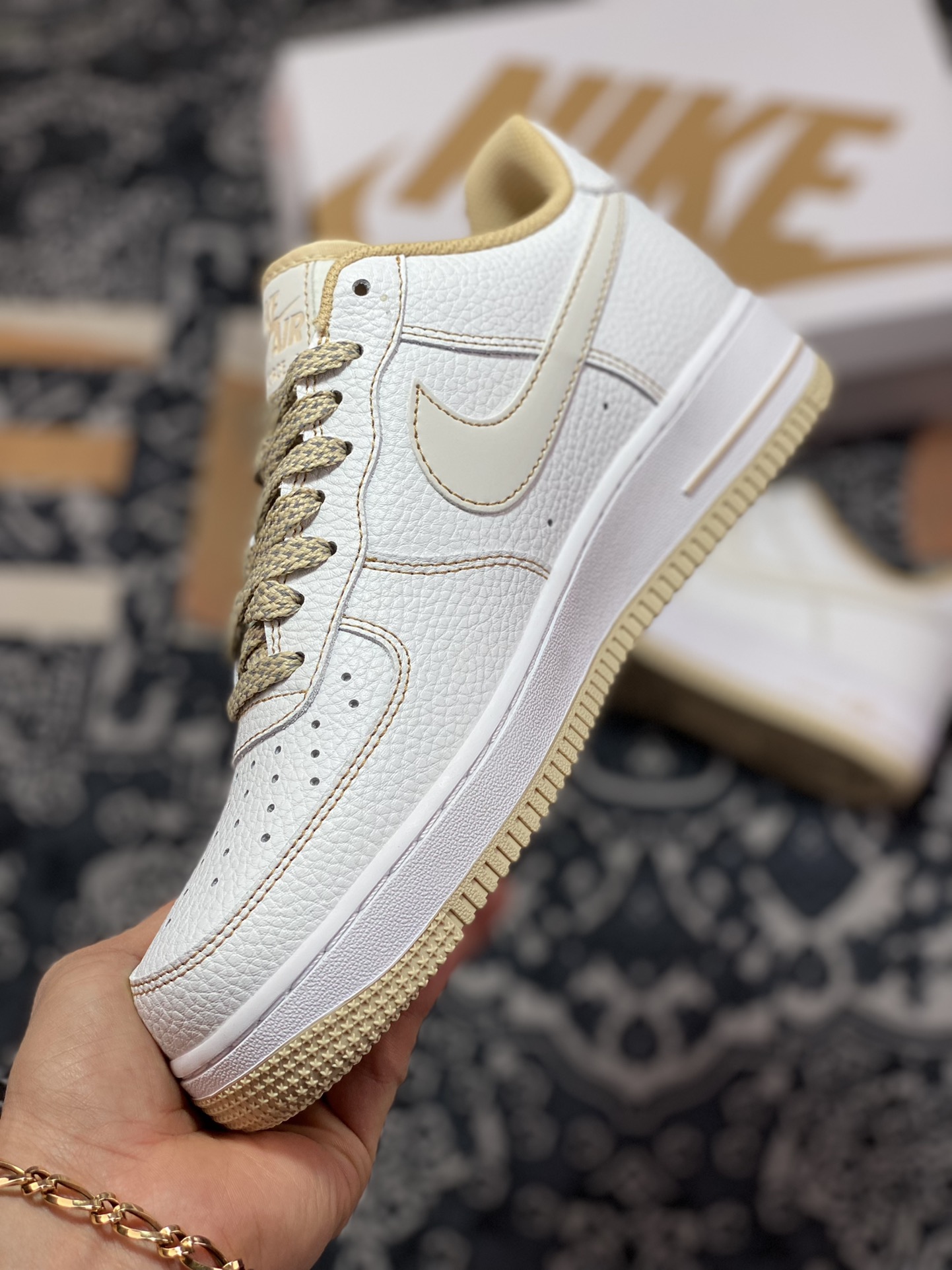 240 Nike Air Force 1 Low"MORE THAN____"空军一号低帮“白浅棕签名涂鸦”DF3266-053