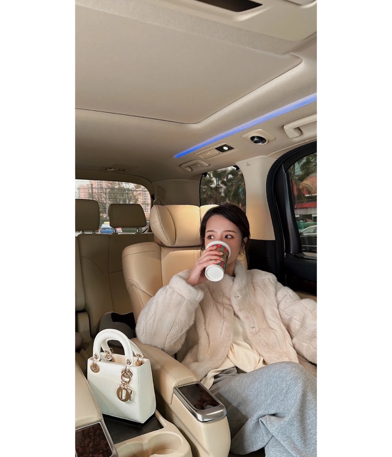 Dior Product _djlqfwcZ9I-rLvUTrnMl8lJD2q-OgXhPUdLUBJg