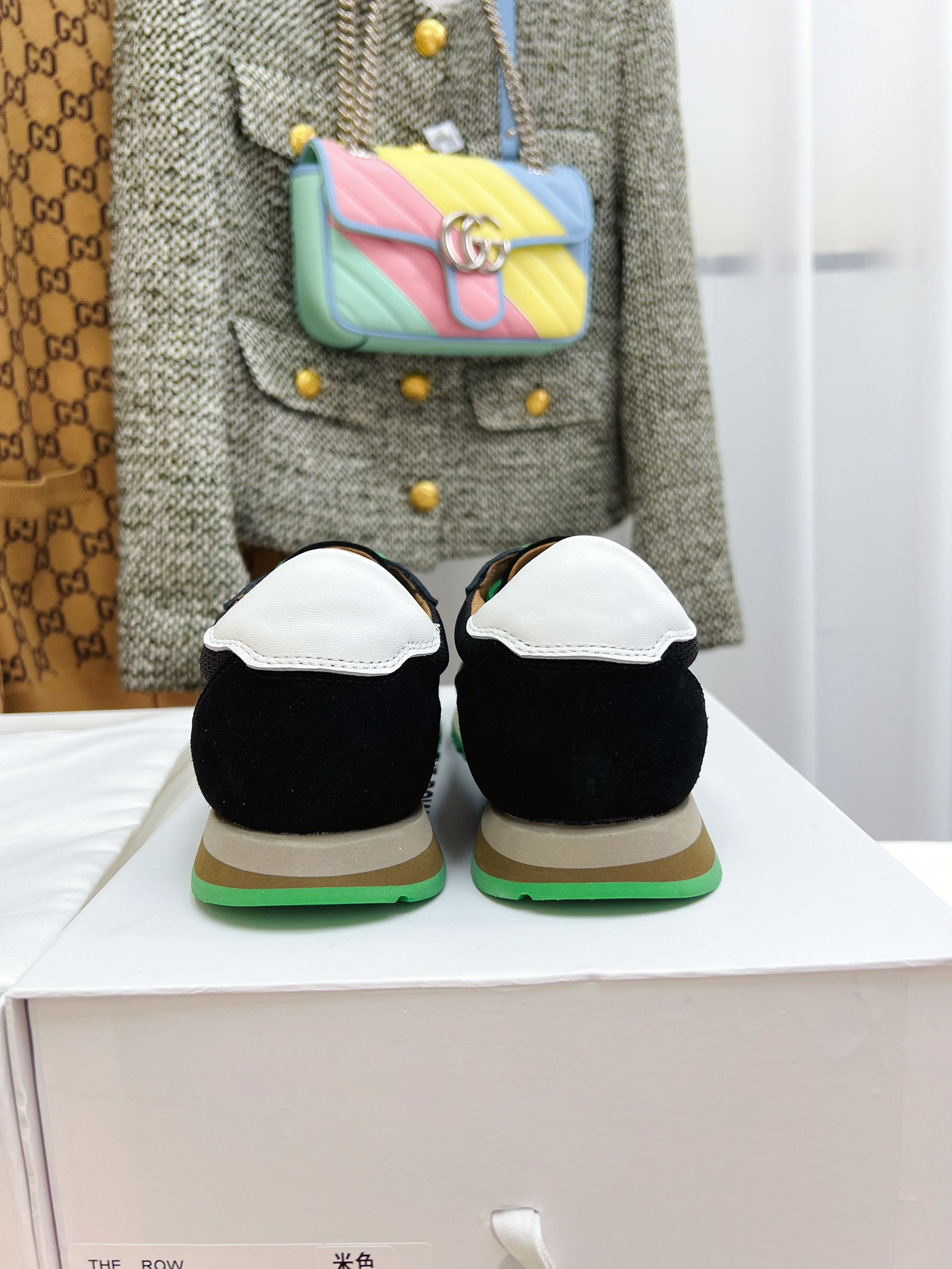 The Row White Sports Shoes with Comfortable Design and Minimalist Style - 图片 6