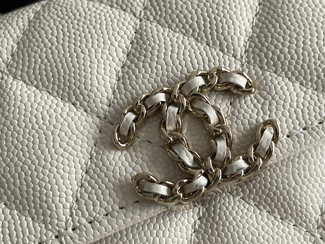 🌼白金版▪️正品级 包装如图现货发售🌱皮穿链手柄𝐤𝐞𝐥𝐥𝐲手机包𝑪𝒉𝒂𝒏𝒆𝒍 𝟐𝟑𝐏｜白色♥𝐳𝐩级 大号