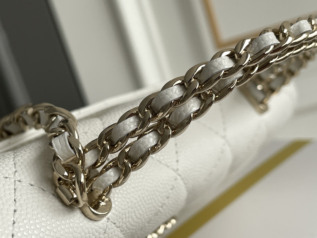 🌼白金版▪️正品级 包装如图现货发售🌱皮穿链手柄𝐤𝐞𝐥𝐥𝐲手机包𝑪𝒉𝒂𝒏𝒆𝒍 𝟐𝟑𝐏｜白色♥𝐳𝐩级 大号