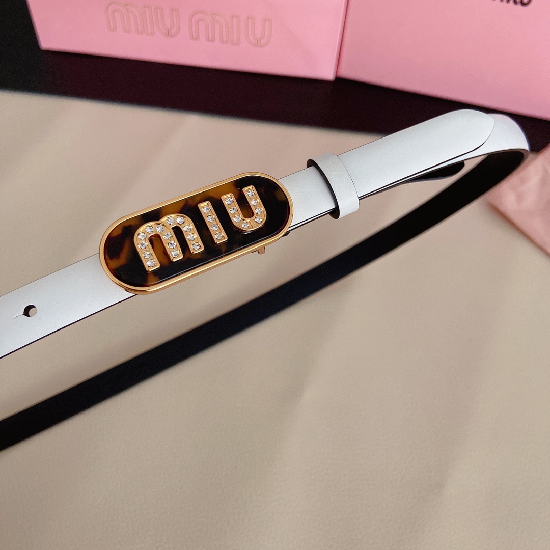 miumiu新款同步1.5cm宽度皮