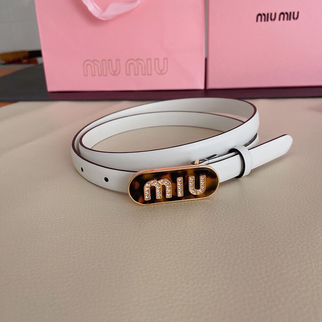 miumiu新款同步1.5cm宽度皮