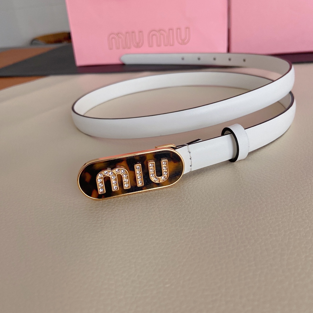 miumiu新款同步1.5cm宽度皮