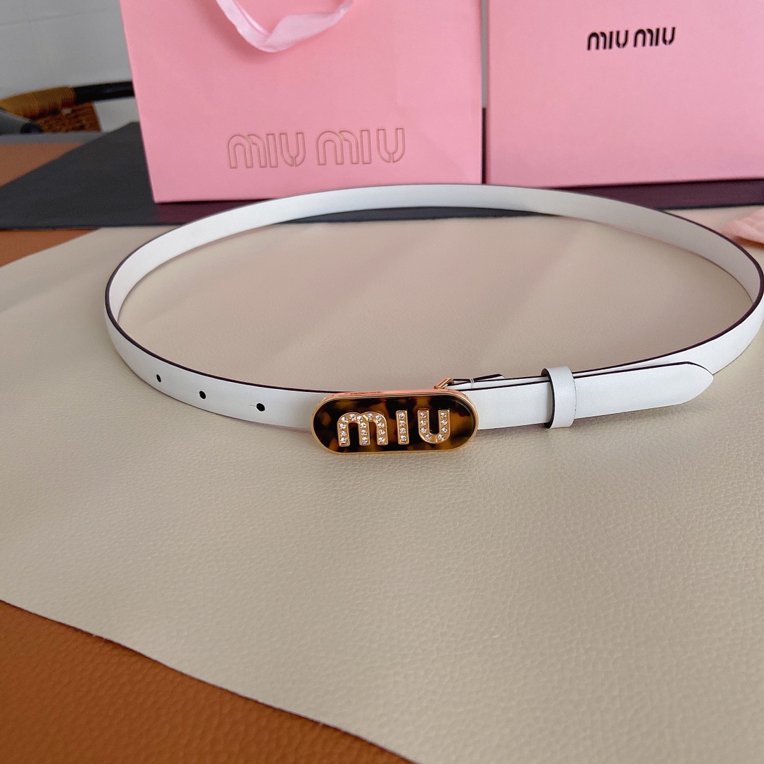 miumiu新款同步1.5cm宽度皮