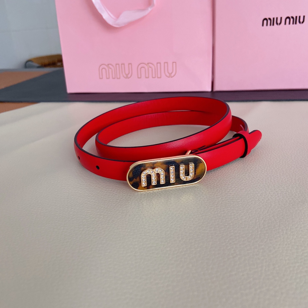 miumiu新款同步1.5cm宽度皮