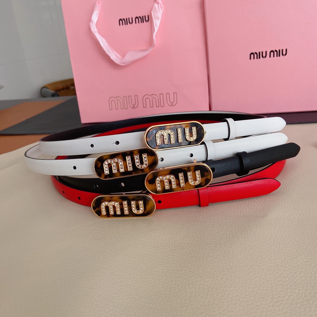 miumiu新款同步1.5cm宽度皮