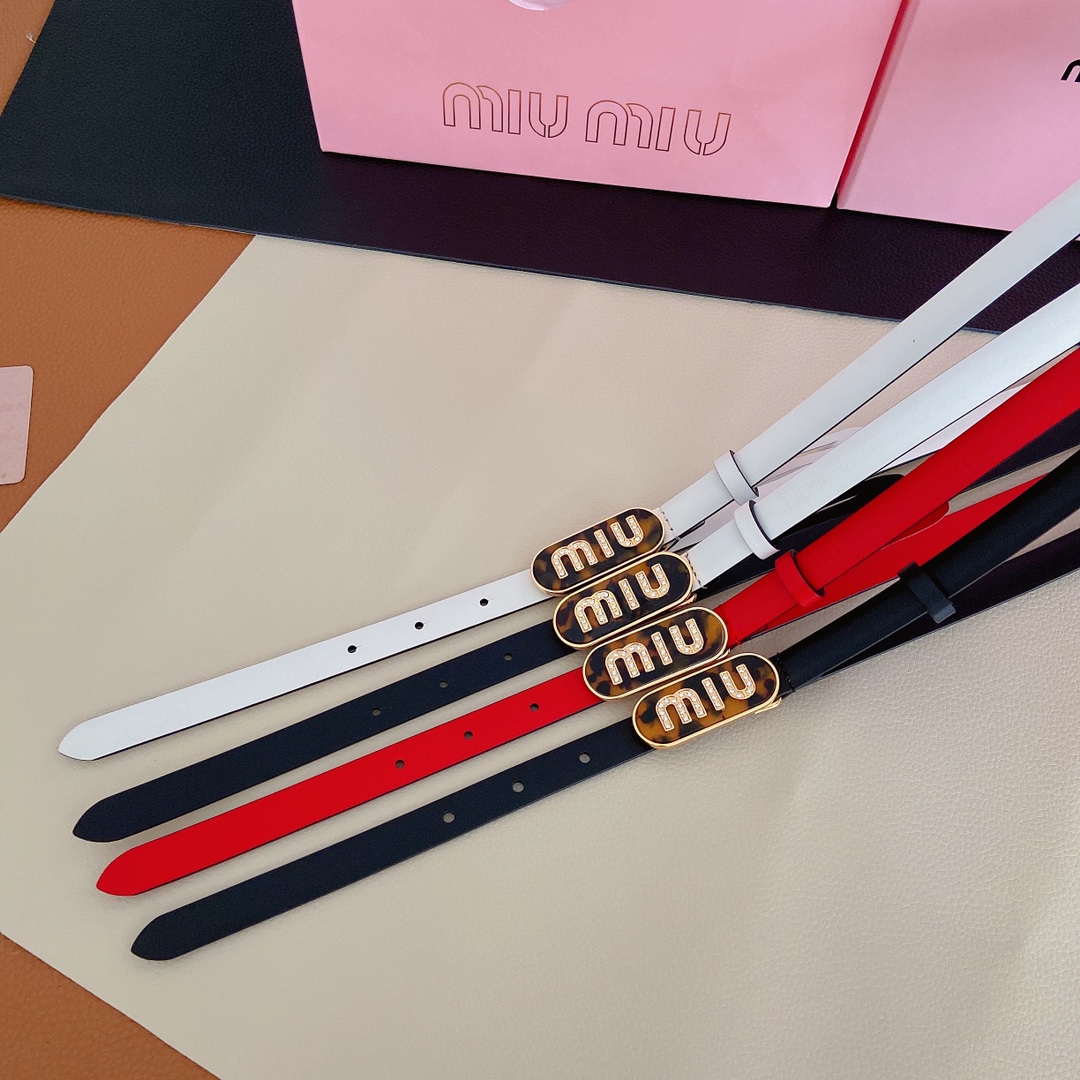 miumiu新款同步1.5cm宽度皮