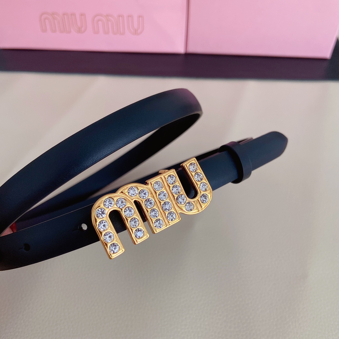 miumiu新款同步1.5cm宽度C