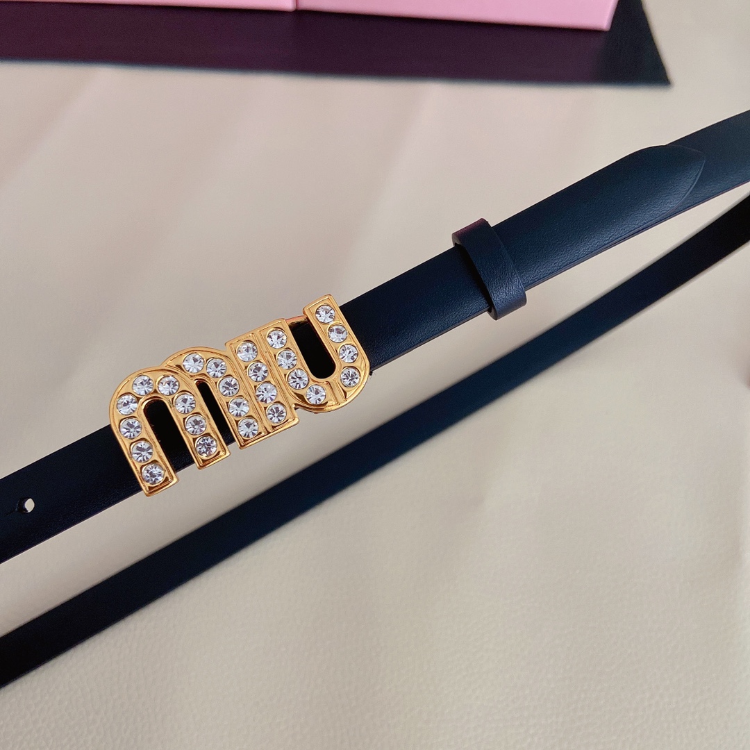 miumiu新款同步1.5cm宽度C