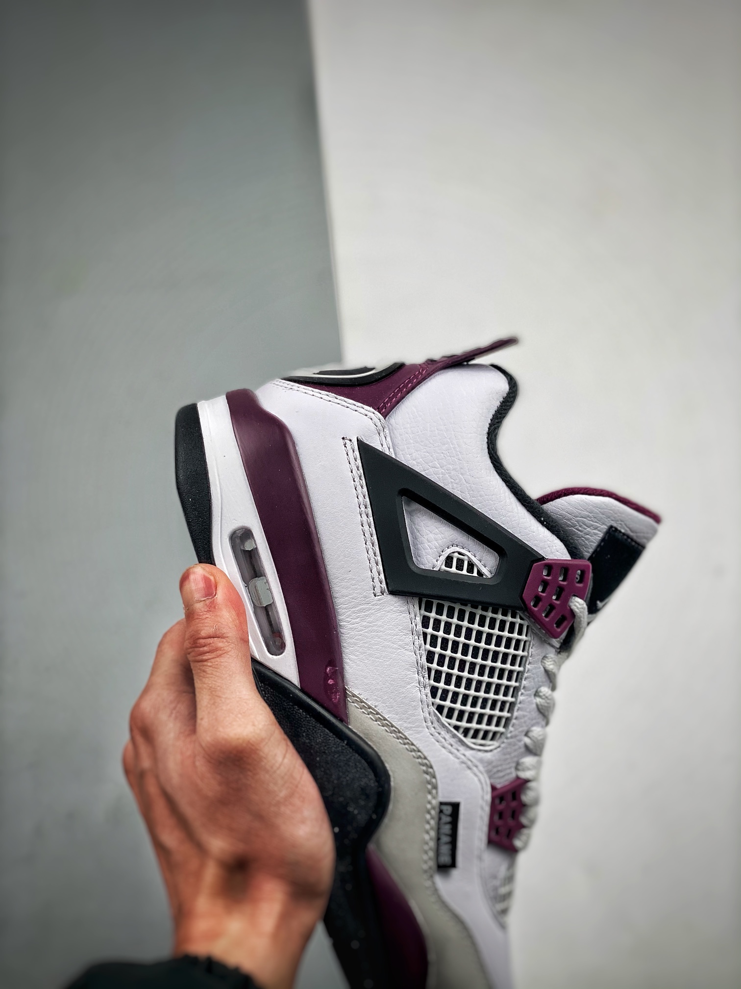 AJ4大巴黎鞋码40-47.5总裁S