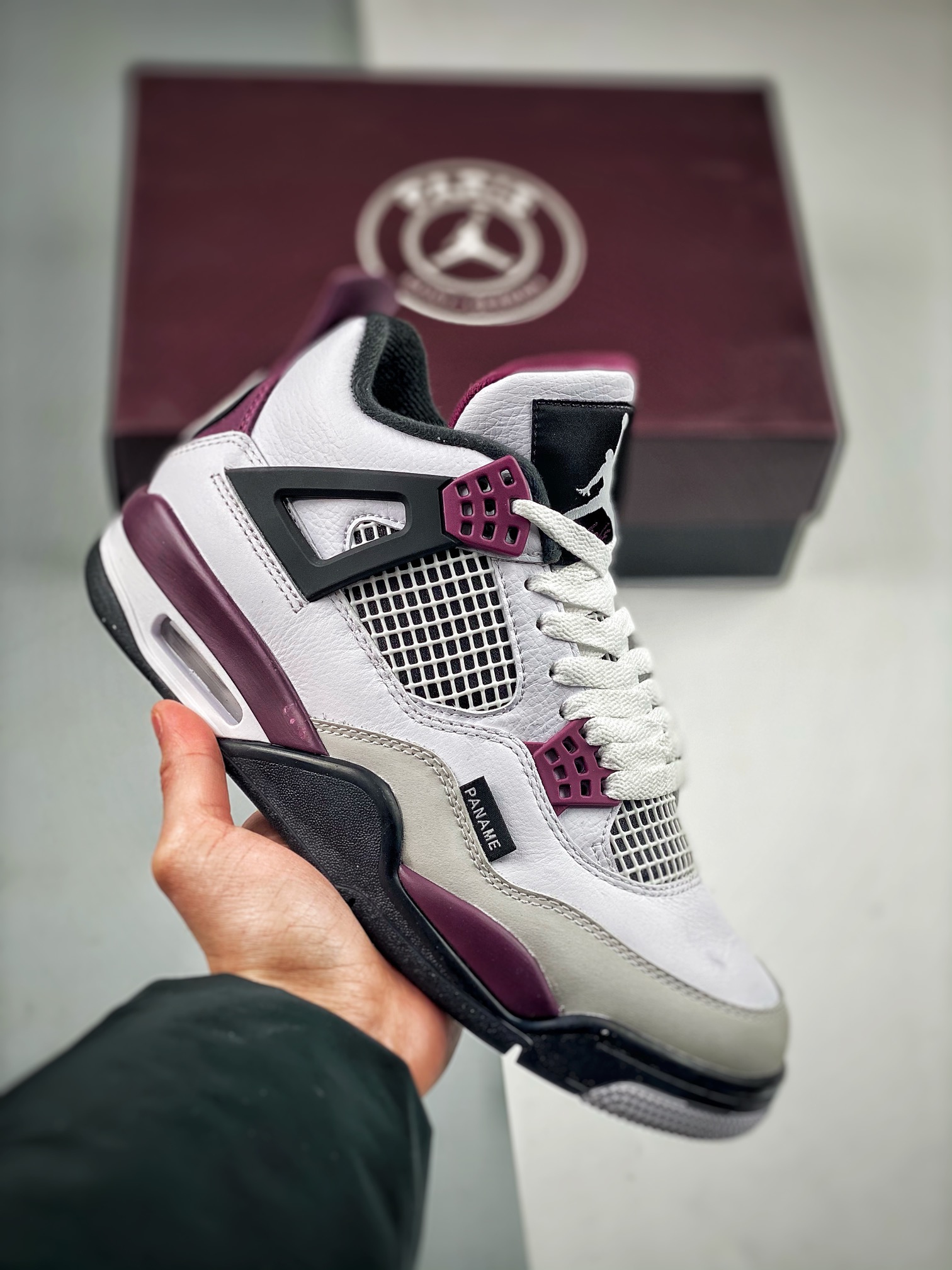 AJ4大巴黎鞋码40-47.5总裁S