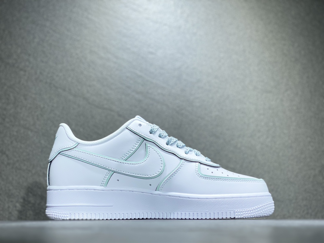 260 Nike Air Force 1 空军一号运动板鞋 DT0629-029