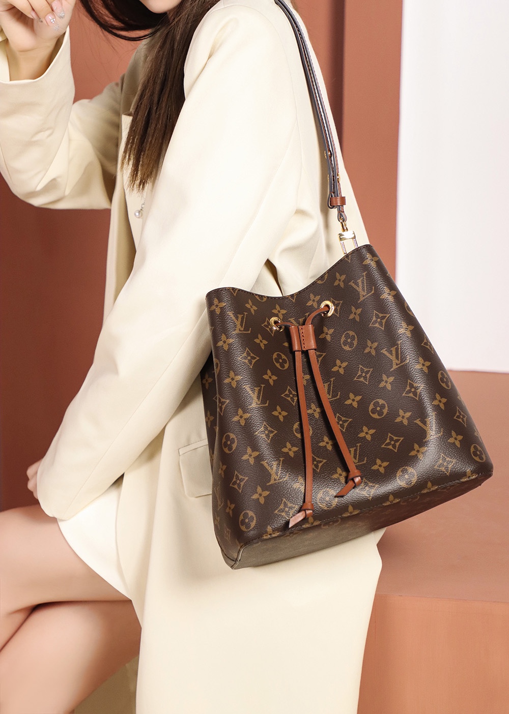 𝐍É𝐎𝐍𝐎É经典系列 #M44887#免检版 YY#1250
▪️上身图 供参考▪️
高颜值的慵懒风，却又不失气质与优雅！