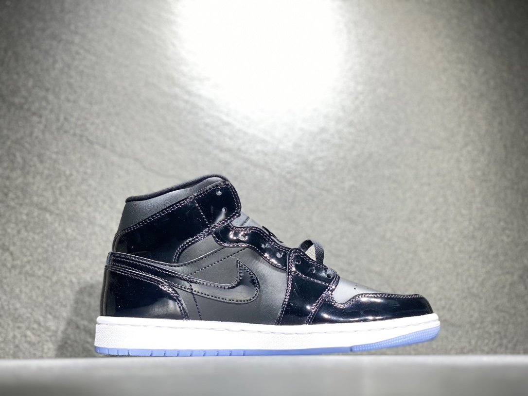 260 Air Jordan 1 mid aj1 乔1中帮篮球鞋  DV1308-004